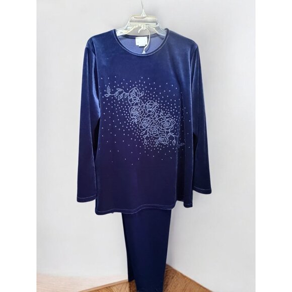 Melissa Molaire 2-Piece Navy Velour Lounge Set 1X Embellished Top & Stretch Pant - Picture 1 of 9